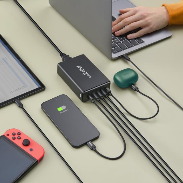 Hama 5 Port USB Charging Station, GaN, Fast Charger, 4xUSB-C, 1xUSB-A, PD, 240 W 