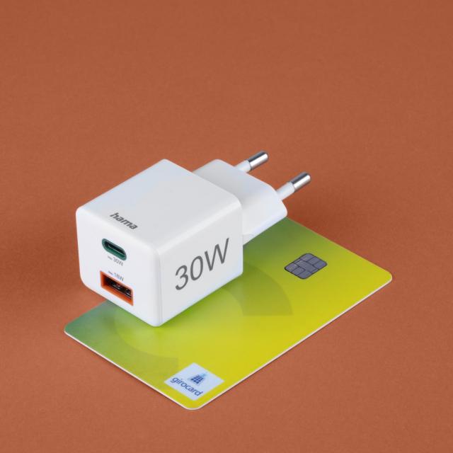 HAMA Бързо мини Gan зарядно, 30 W, 1x USB-C, 1x USB-A, PD, бял 