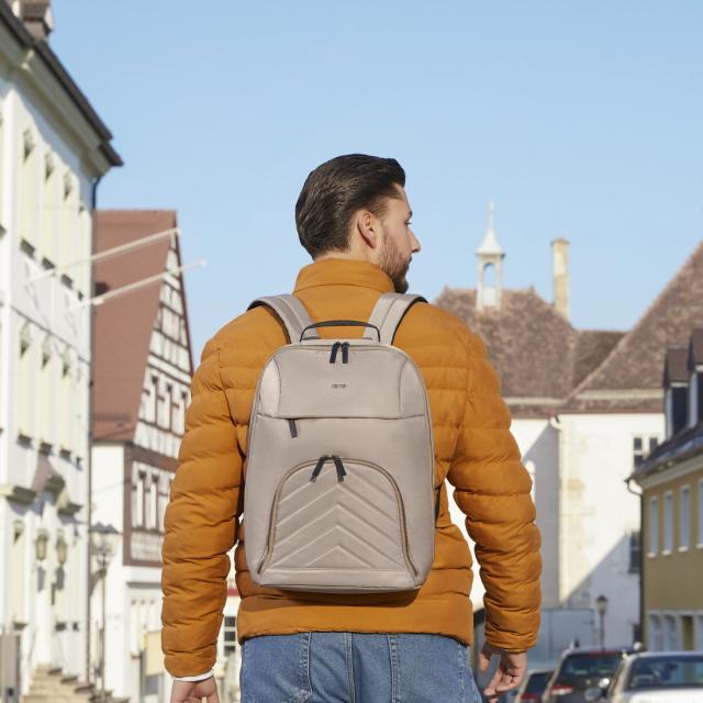 HAMA Раница за лаптоп "Premium Lightweight", до 41 см (16,2"), бежов 