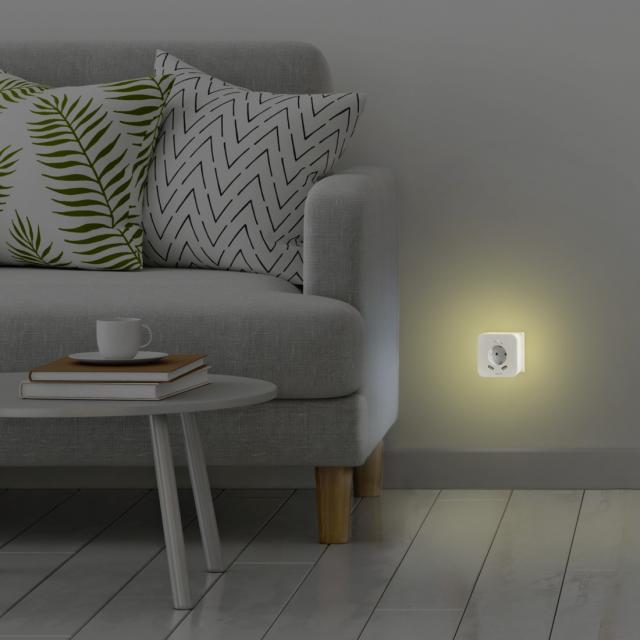 HAMA LED нощна лампа с контакт, 2x USB изхода 
