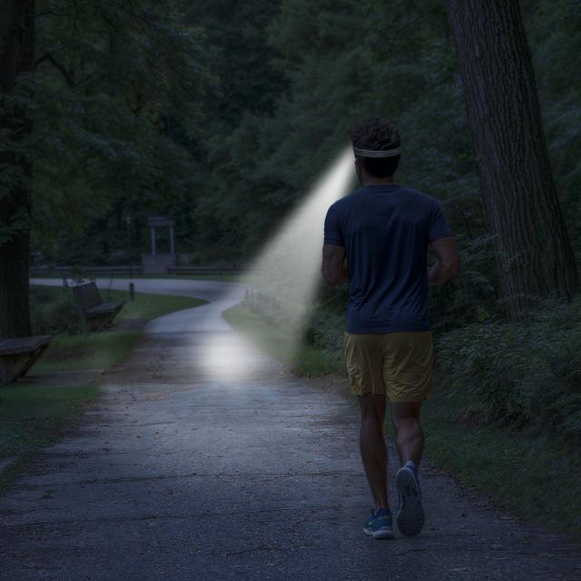 Hama HL200" LED Head Torch, Batteries, Head Torch for Jogging, Sports, 4 Modes 