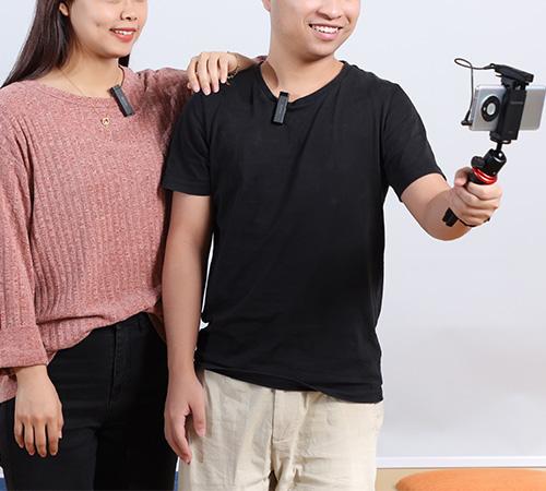 BOYA BY-W4 Ultracompact 2.4GHz Four-Channel Wireless Microphone System 