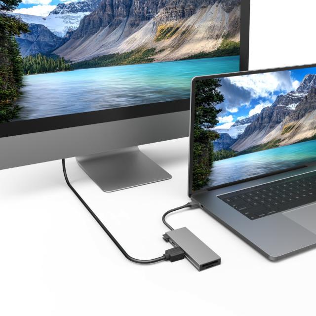6-портов хъб USB-C, 2 x USB-A, USB-C, HDMI, SD, microSD 