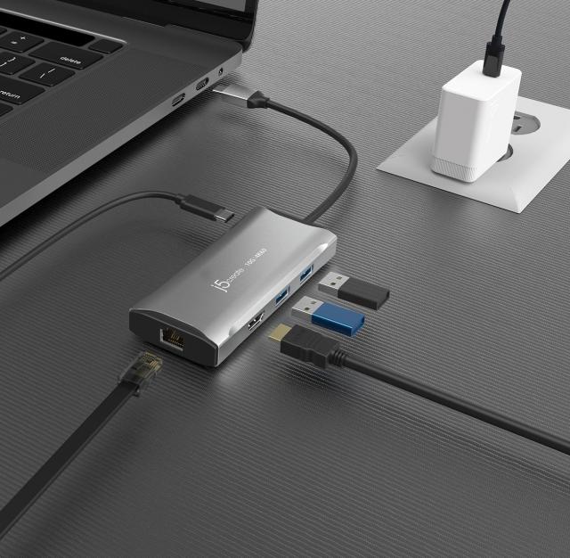 j5create 4K60 Elite USB-C 10Gbps Travel Dock 