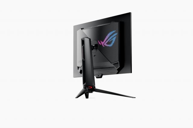 Monitor ASUS ROG Swift OLED PG32UCDP 32" - 4K 240Hz или FHD 480Hz WOLED, 0.3ms 
