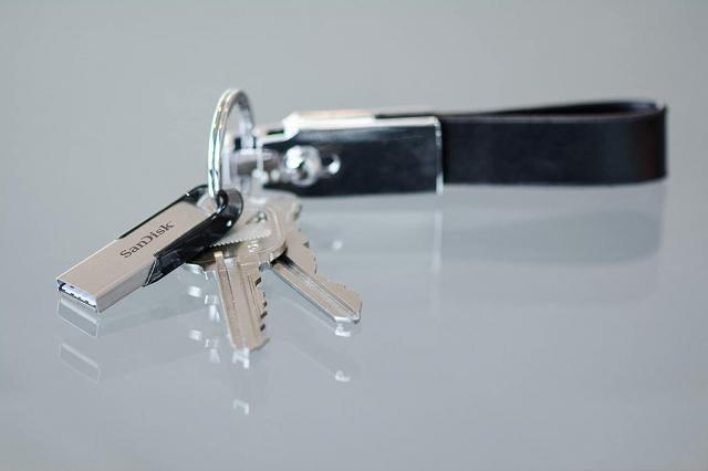 USB stick SanDisk Ultra Flair, USB 3.0, 512GB 