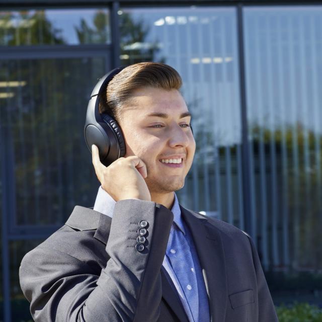 Hama "Spirit Focused" Bluetooth® Headphones, 184160 