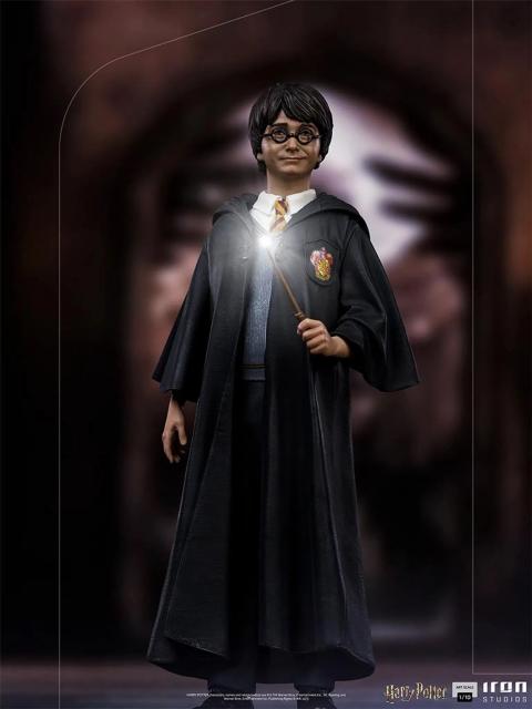 Статуетка Iron Studios: Harry Potter - Harry Potter Art Scale Statue 1/10 WBHPM40721-10 