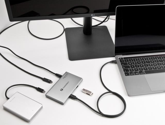 Хъб Delock Thunderbolt, 4 портов, DELOCK-64157 