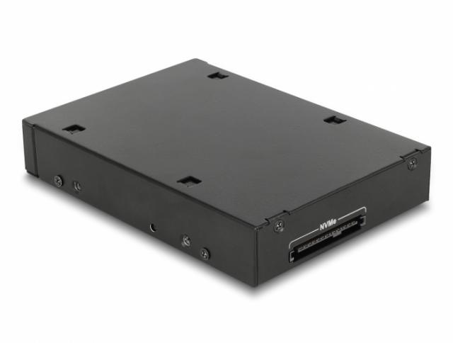 Чекмедже Delock 3.5″, За 1 x 2.5″ U.2 NVMe SSD или SATA / SAS HDD / SSD, Черен 