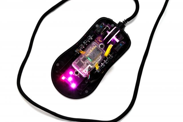 Gaming Mouse Ducky Feather RGB 