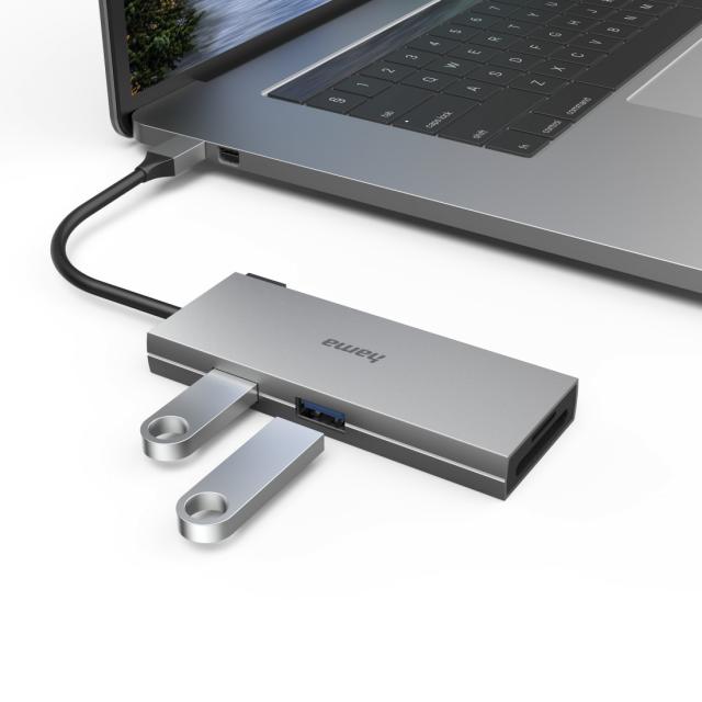 6-портов хъб USB-C, 2 x USB-A, USB-C, HDMI, SD, microSD 