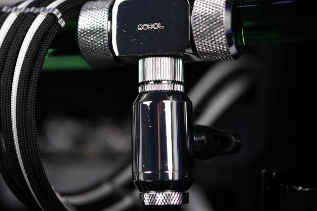 Alphacool Eiszapfen 2-way ball valve G1/4, Chrome 