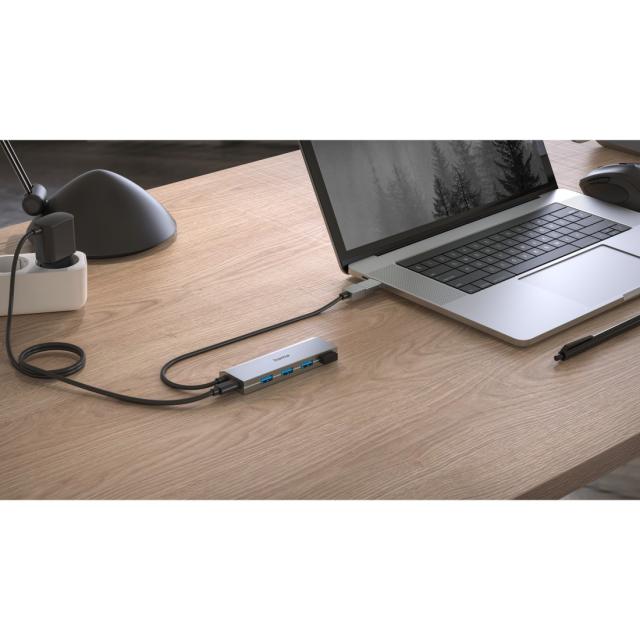 HAMA 4-портов хъб, USB 3.2 Gen 1, 5 Gbit/s, USB-C адаптер, авт. захранване 