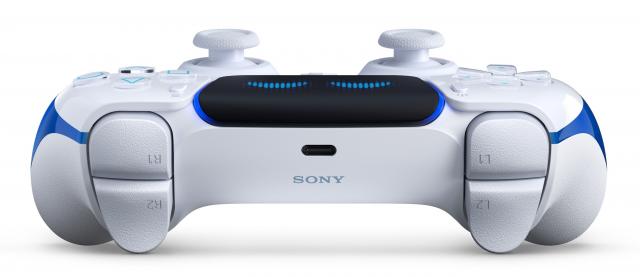 Безжичен геймпад Sony DualSense Astro Bot Limited Edition 2.0 