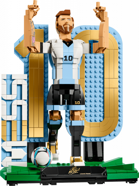 LEGO Football Legend: Lionel Messi – Soccer Legend (43015) 
