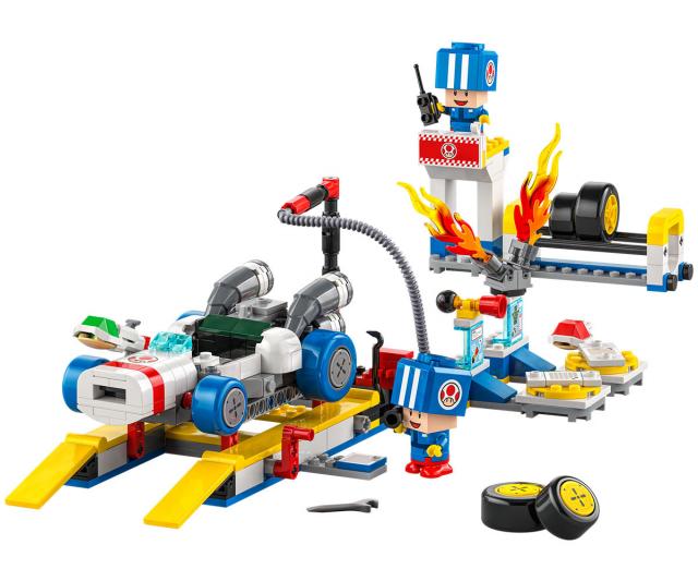 LEGO  Super Mario Mario car - Toads workshop, 72035 