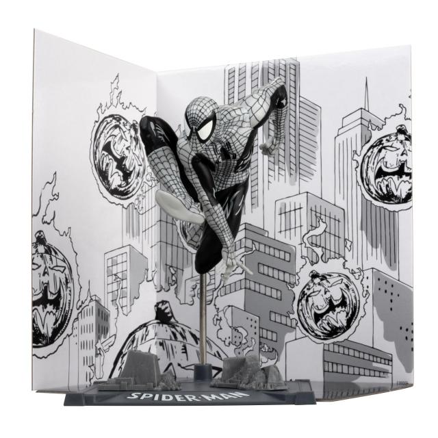 Фигурка FMarvel Spider-Man (Line Art) 1:10th Scale Collectible with Scene (Spider-Man #6) Gold Label 