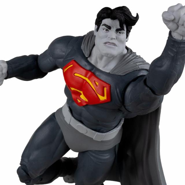 Фигурка DC Multiverse Superman (The Dark Knight Returns) Black & White Accent Edition Gold Label 7in 