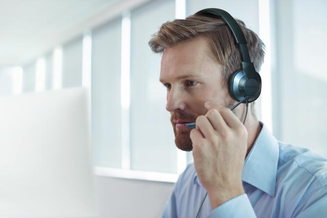 Headphones with microphone Creative HS-720 V2 - USB 