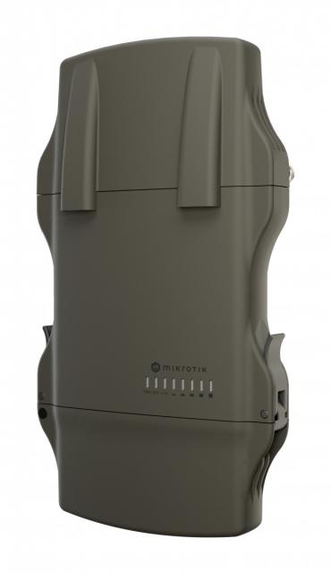 Access point - Точка за достъп MikroTik Wi-Fi 6 (802.11ax), 2400 Mbit/s - 5 GHz, 2.5 Gigabit SFP port, PoE,  IP66, -40°C to 70°C 
