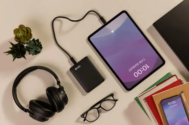 Външен хард диск Western Digital Elements Portable, 4TB, 2.5" - USB-C 