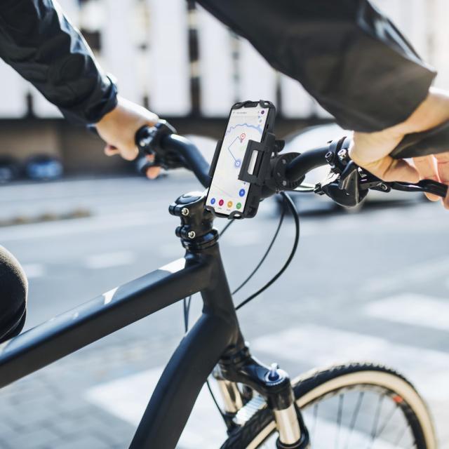 HАМА Стойка за мобилен телефон за велосипед, "Strong", въртящ се на 360 градуса 