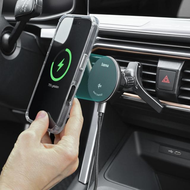 HAMA Безжично зарядно устройство Qi2, 15W, за кола, черно 