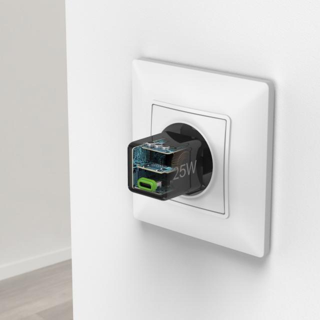 Hama Fast Charger, USB-C, Super-Mini Charger, PD, 25 W, black 