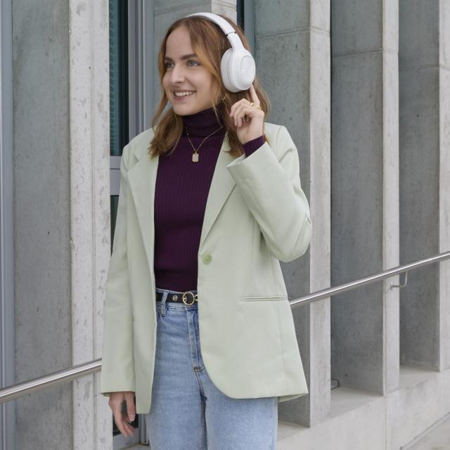 HAMA Блутут Слушалки "Spirit Calypso III", Over-Ear, Bass Boost, Fold, бял 