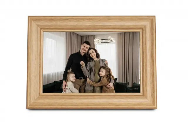 Дигитална смарт фоторамка Denver PFF-1044LW Light Wood, 10.1" Wi-Fi, Frameo app 