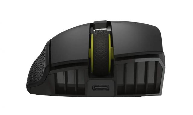 Геймърскa оптична мишка CORSAIR SCIMITAR ELITE WIRELESS SE, 33000 DPI 