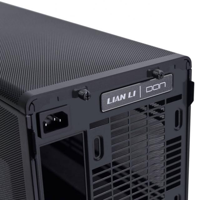 Case Lian Li DAN A3-mATX Wood Edition Black, Tempered Glass, Micro Tower 
